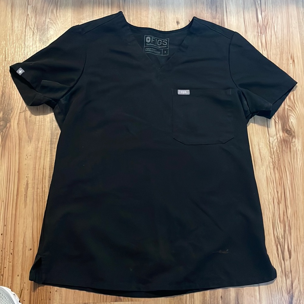 FIGS Scrub Top